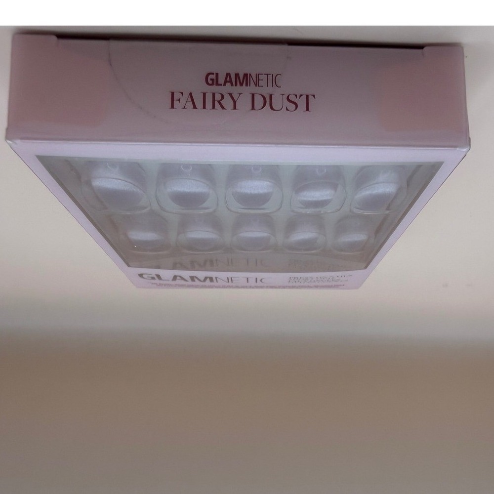 Glamnetic Fairy Dust Press On Nails Short Oval Cat Eye‎ Shimmer 30ct Kit NIB - Picture 3 of 5